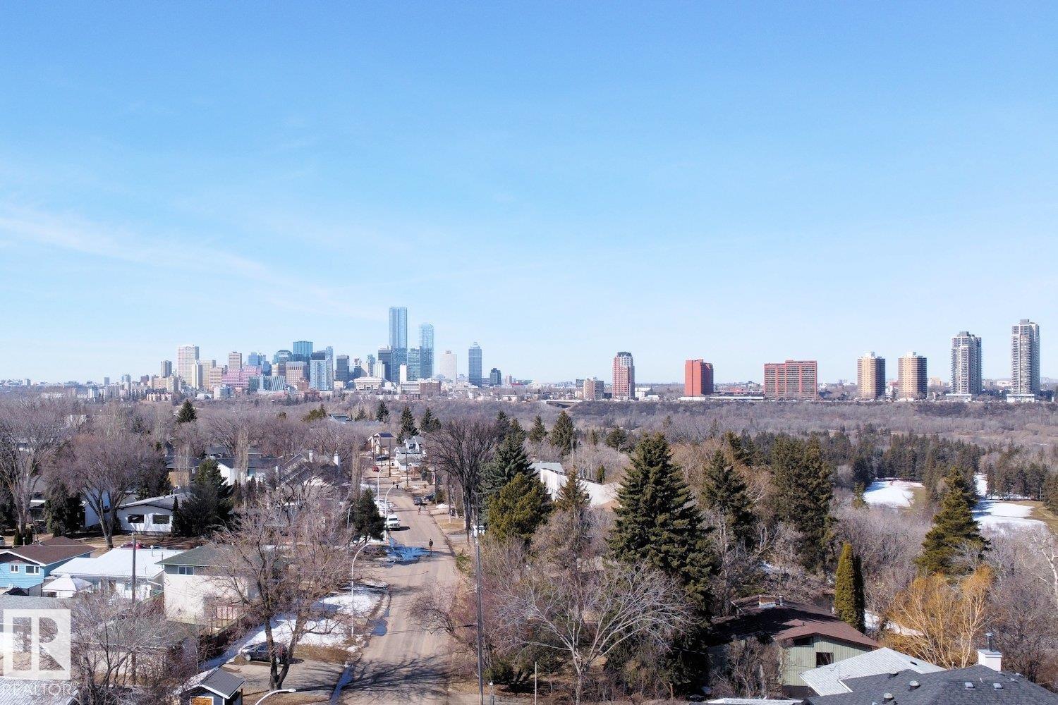 10612 79 ST NW - 28