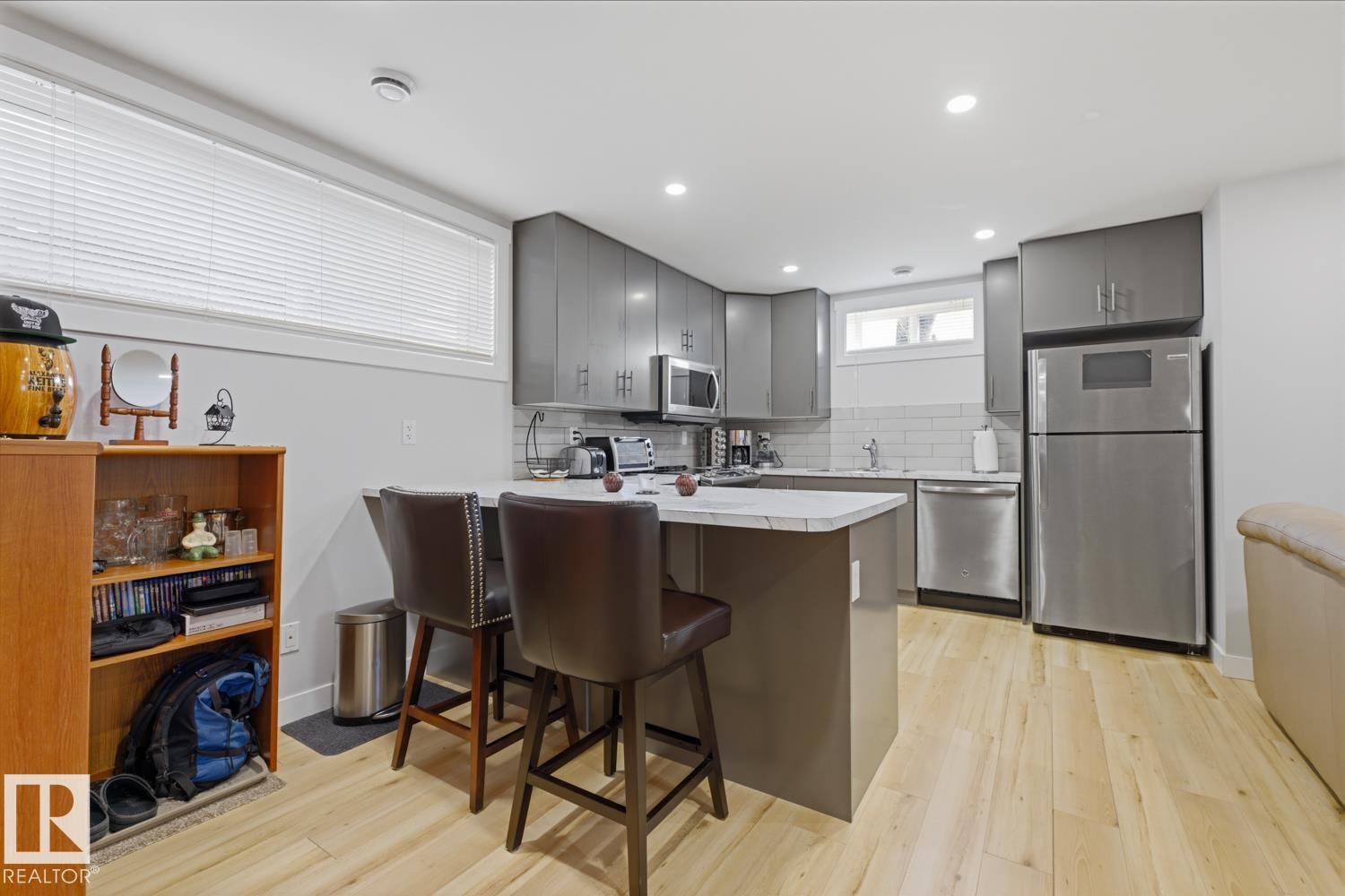 10612 79 ST NW - 16