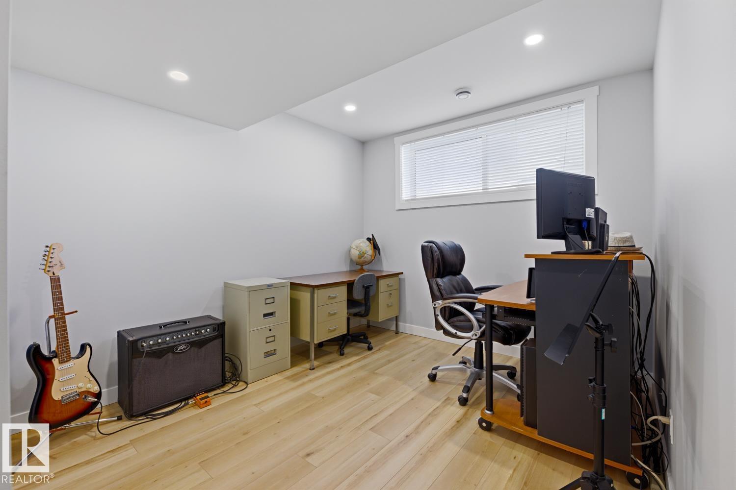 10612 79 ST NW - 22