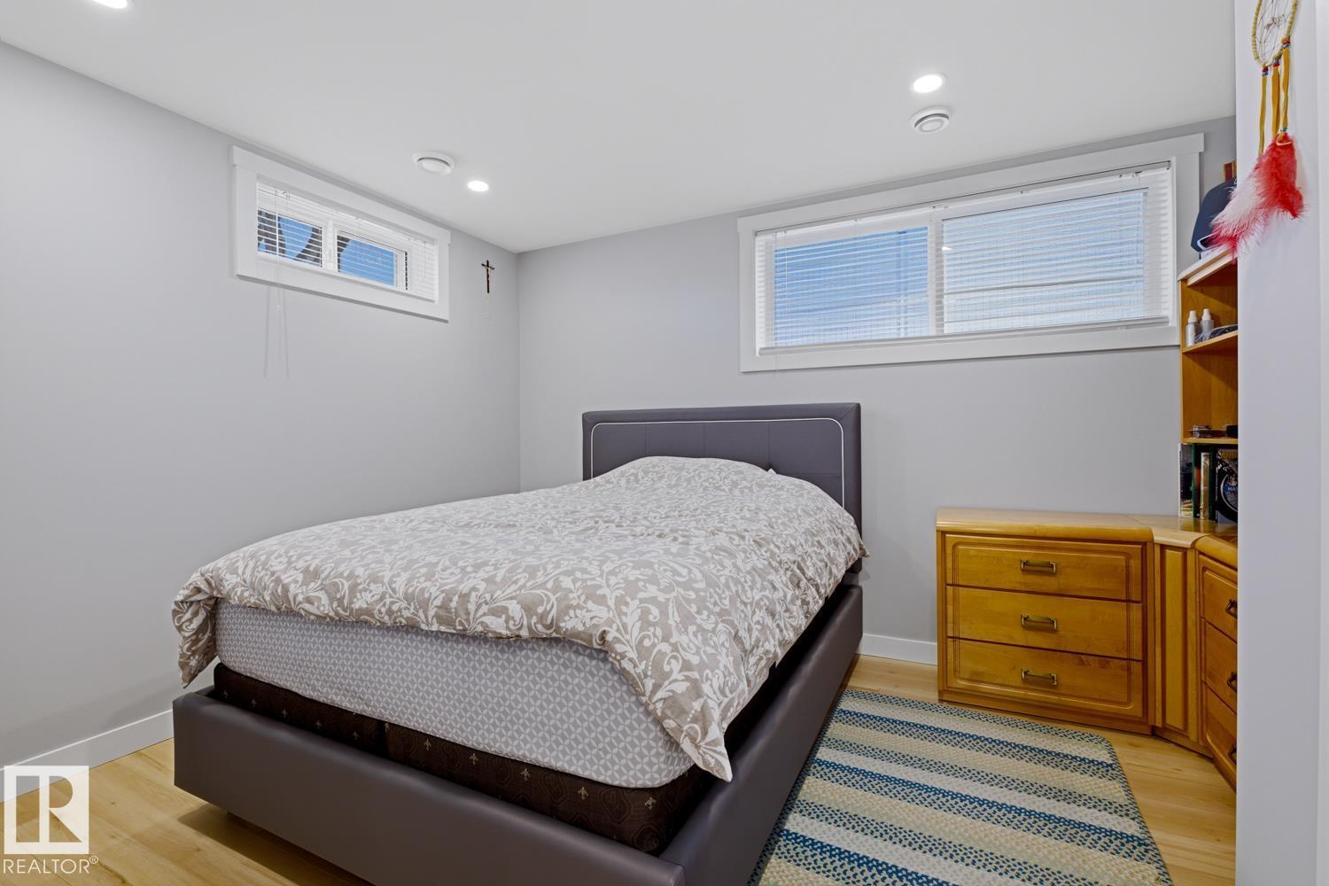 10612 79 ST NW - 21