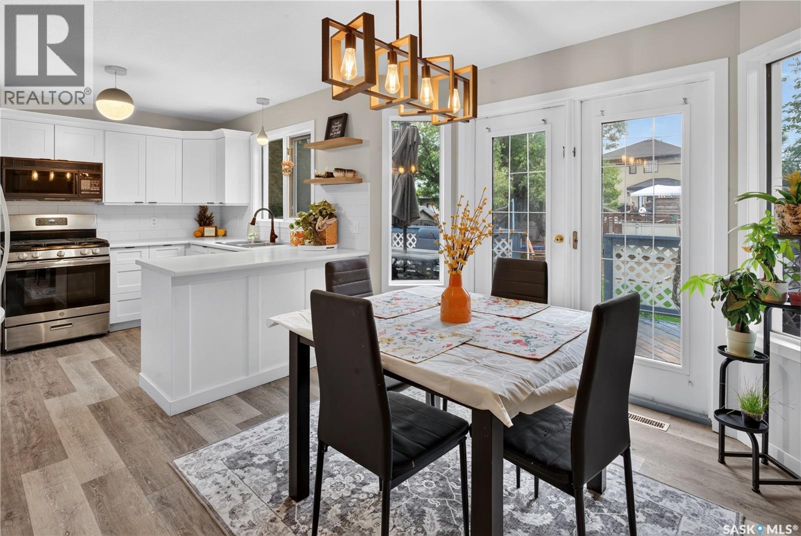 418 Fehr CRESCENT - 11