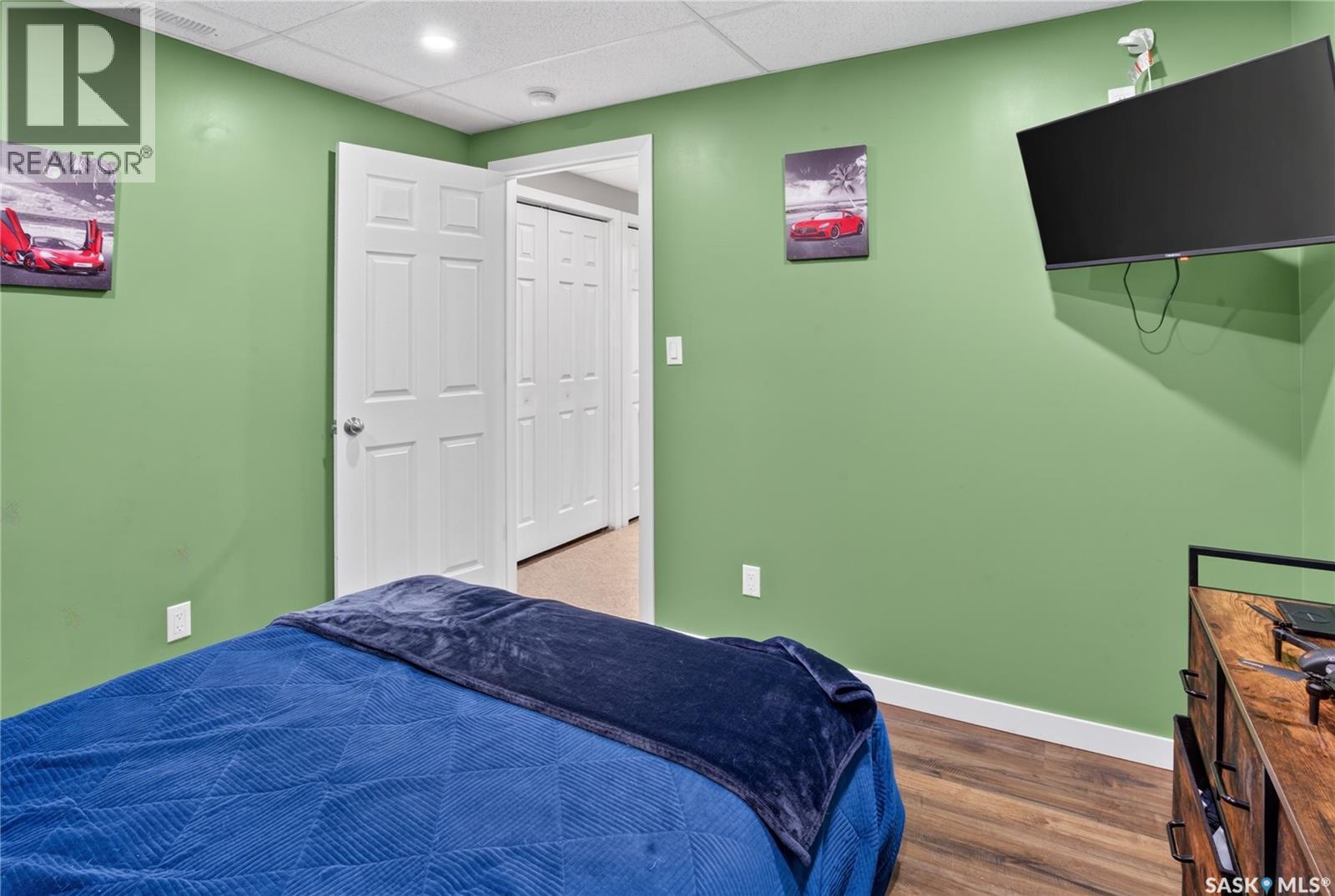 418 Fehr CRESCENT - 33