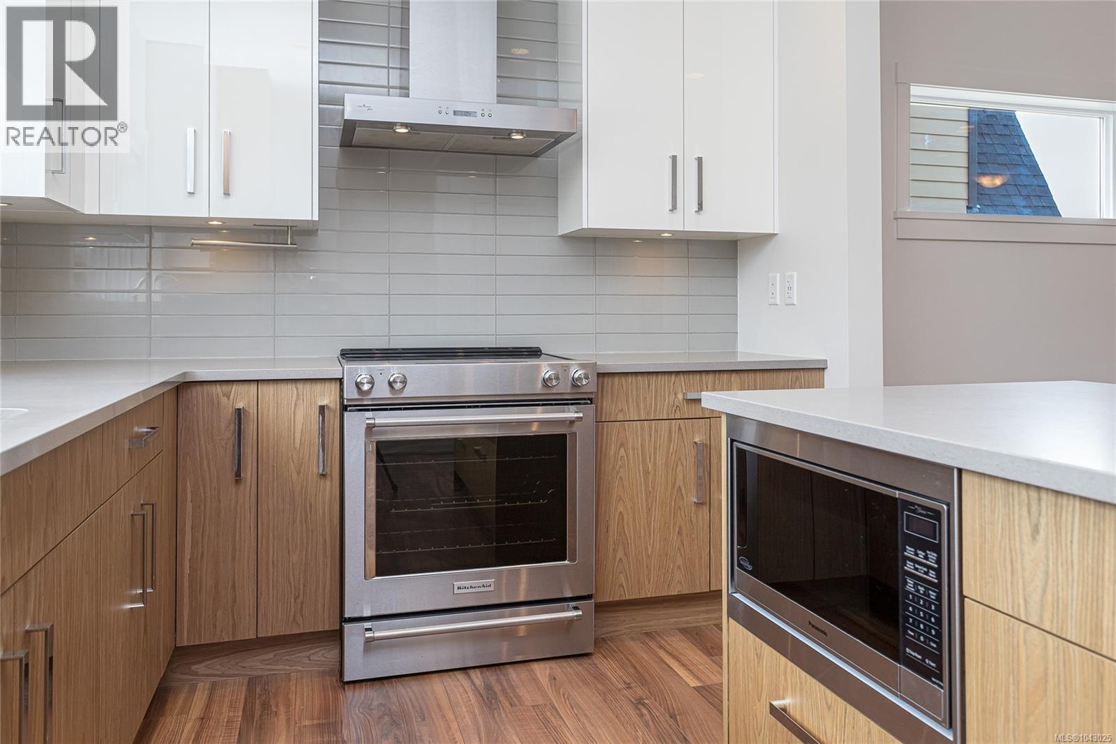 366 Caspian Dr - 18