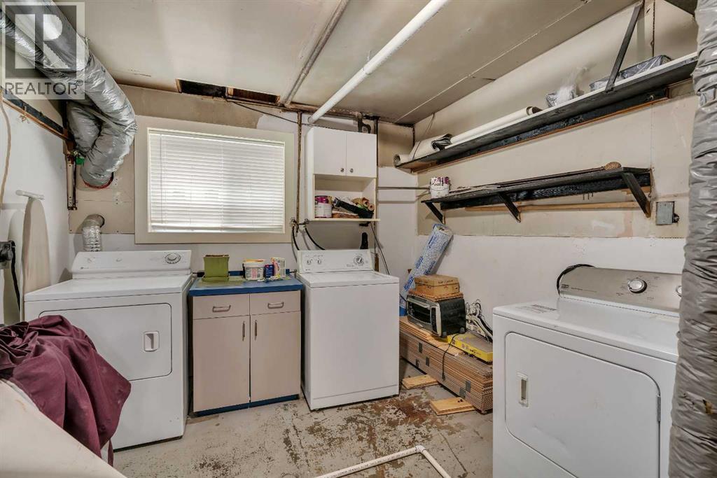 7621 23 Street SE - 25