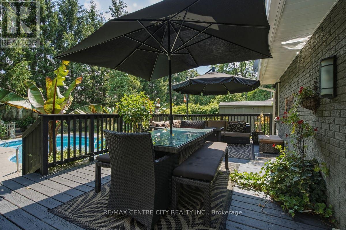 7 NORTHCREST DRIVE - 43