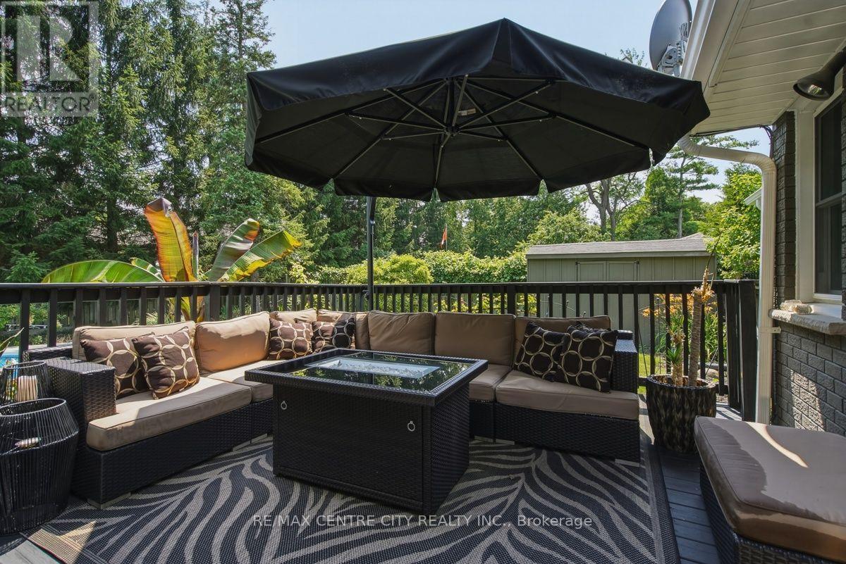 7 NORTHCREST DRIVE - 44