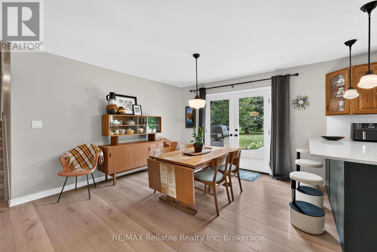 33768 MAPLE COURT - 12