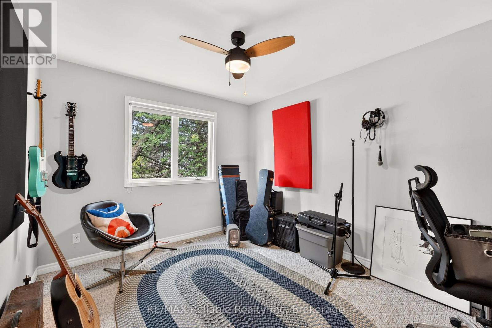 33768 MAPLE COURT - 25