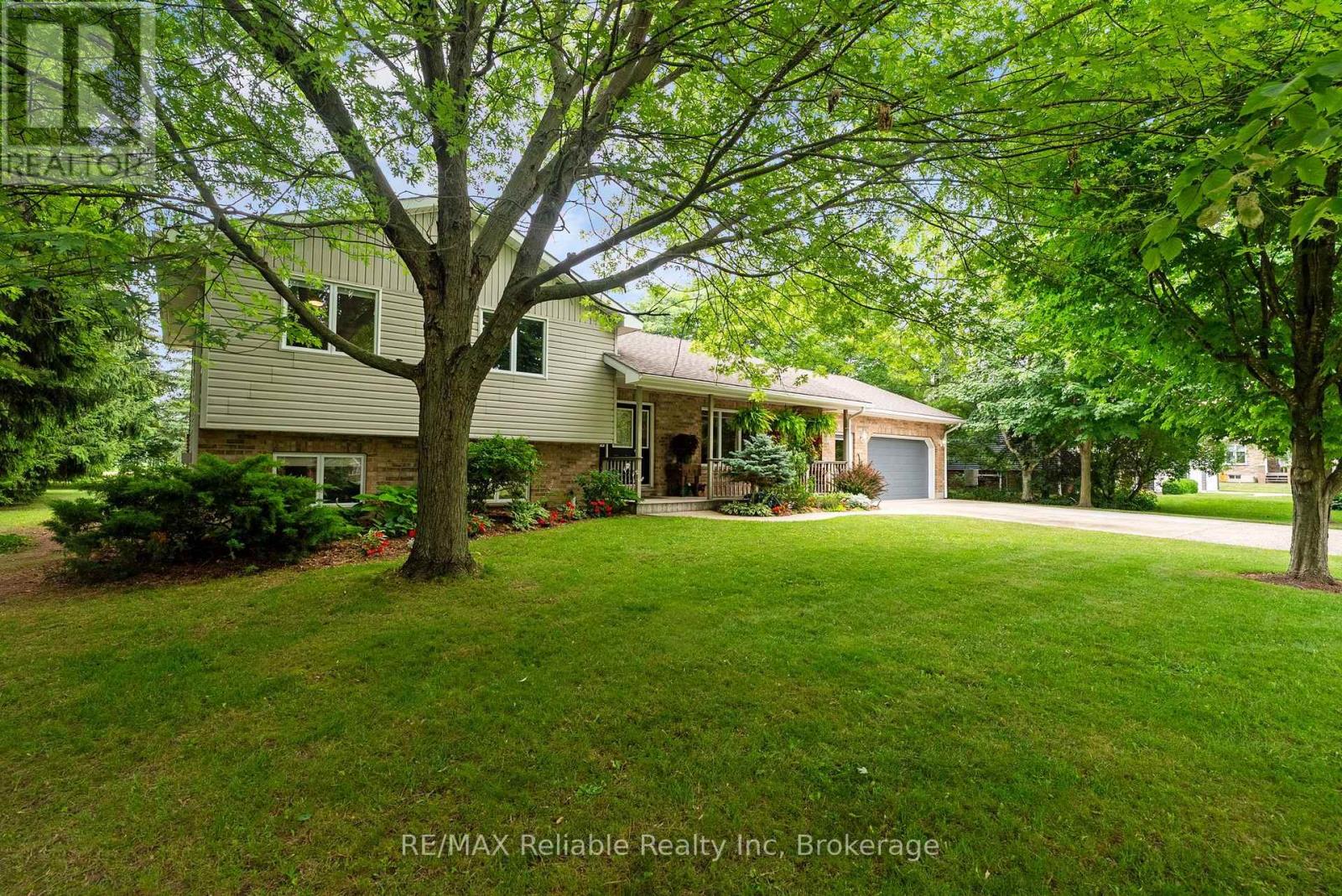 33768 MAPLE COURT - 3