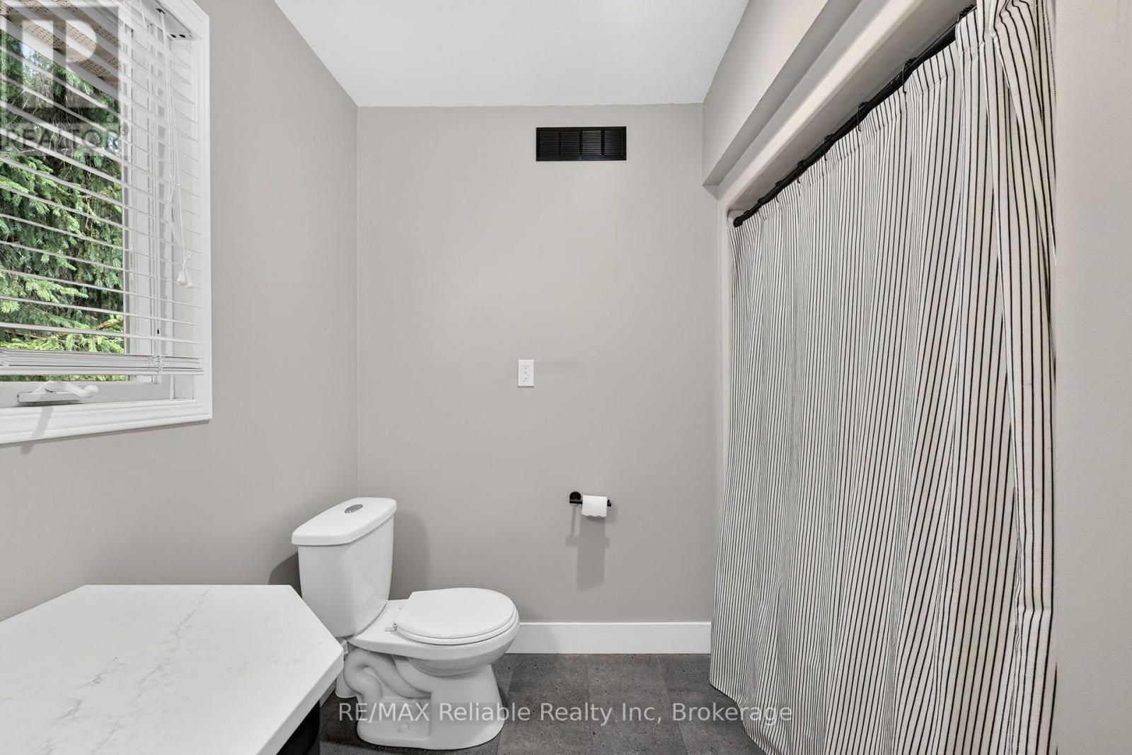33768 MAPLE COURT - 31
