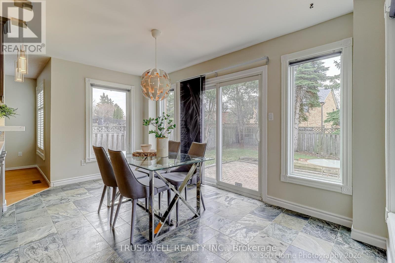 224 HOLLINGHAM ROAD - 11