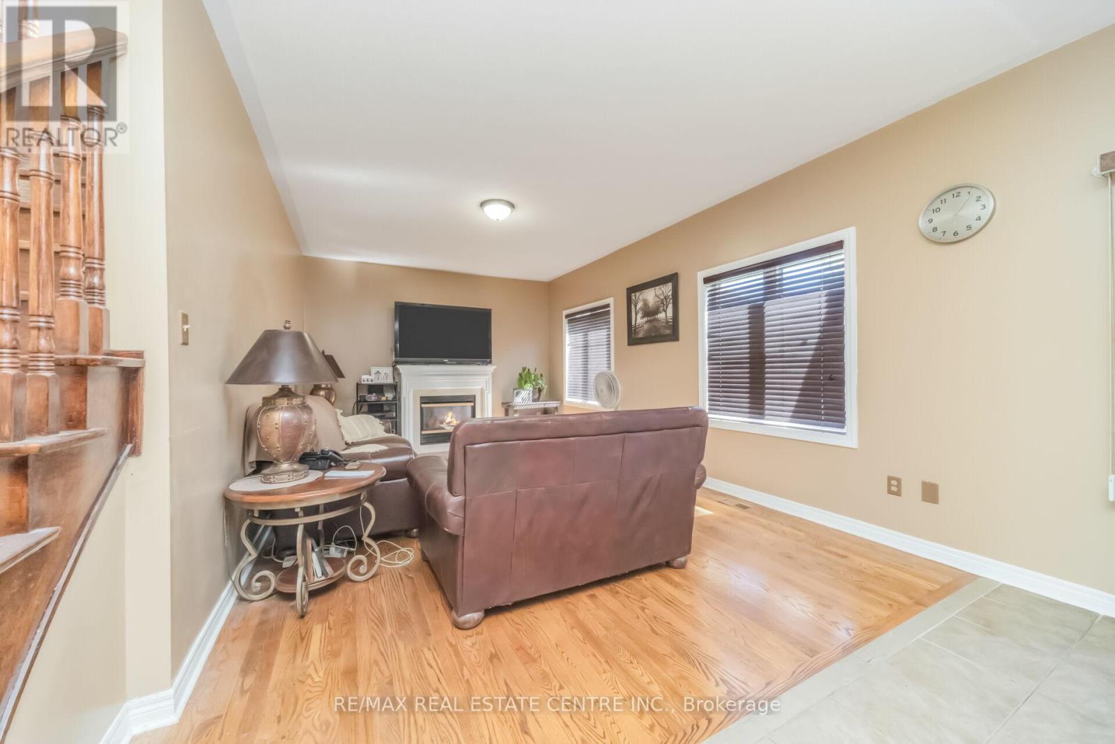 70 CARMEL CRESCENT - 13