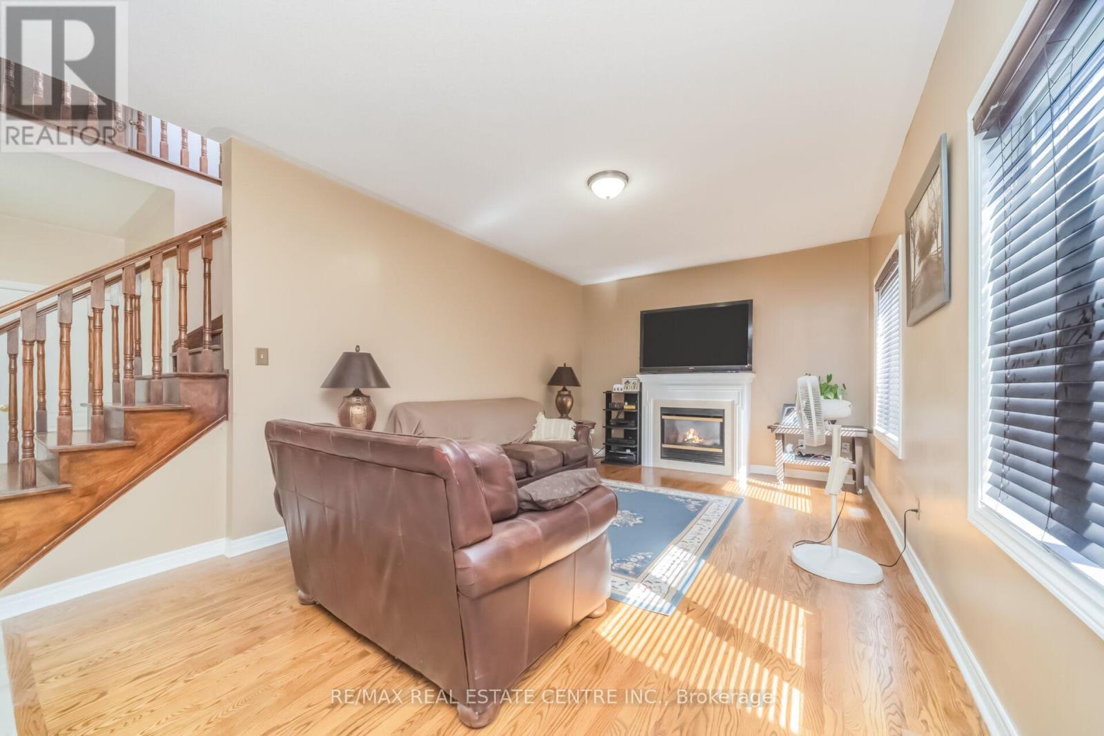 70 CARMEL CRESCENT - 14