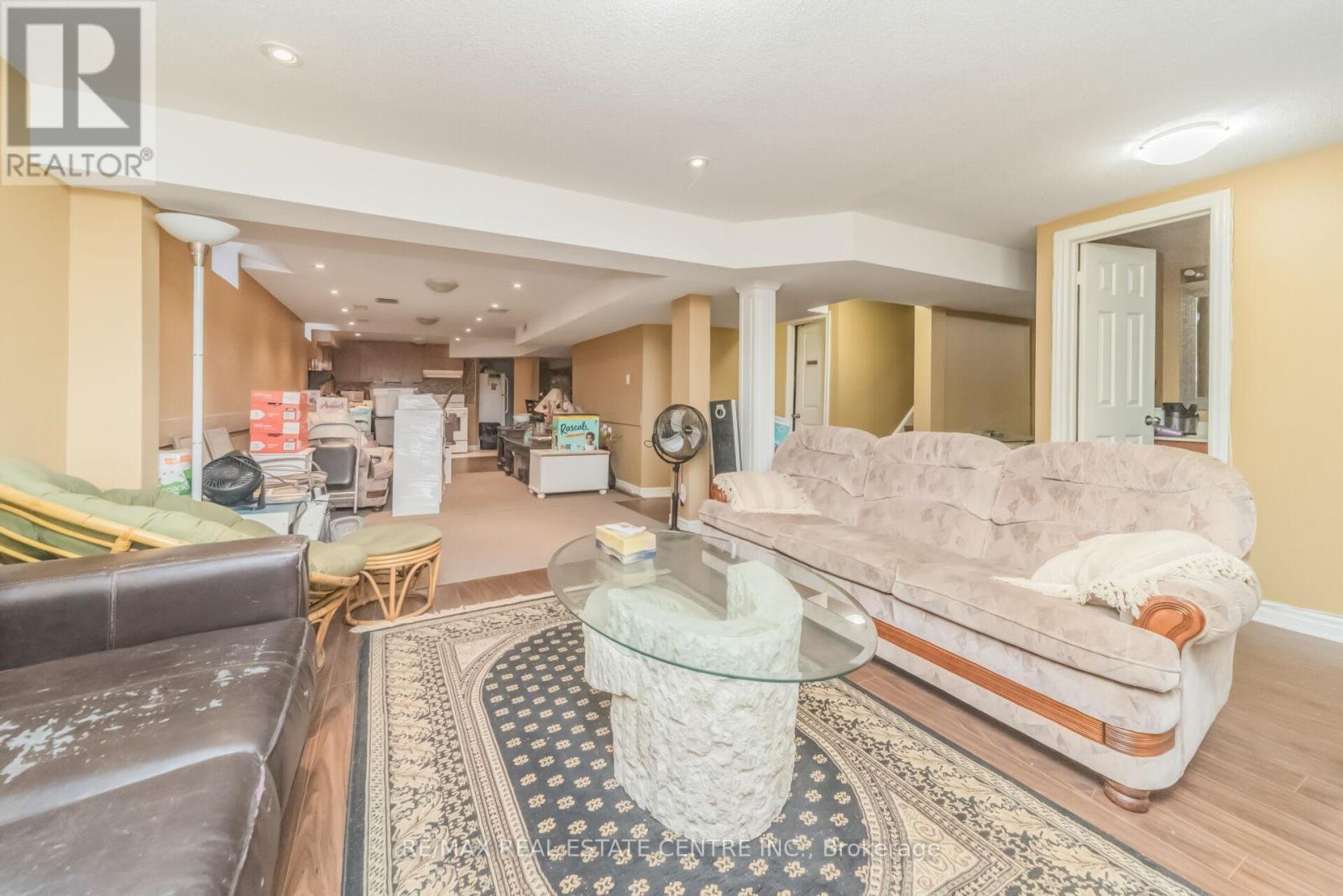 70 CARMEL CRESCENT - 38