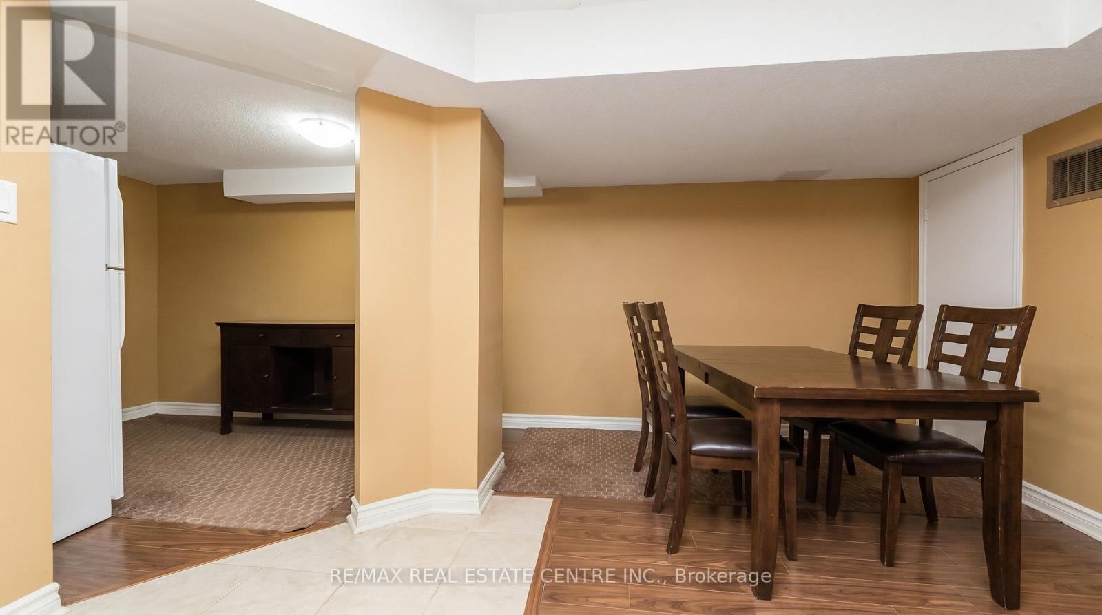 70 CARMEL CRESCENT - 41