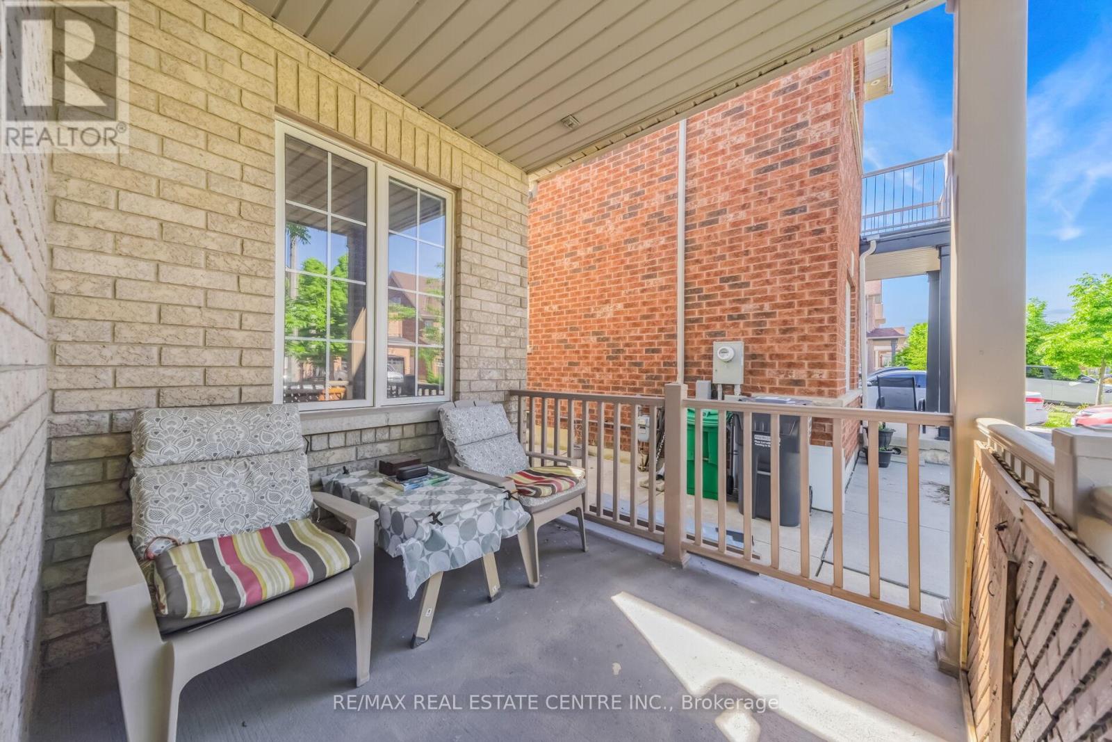 70 CARMEL CRESCENT - 5