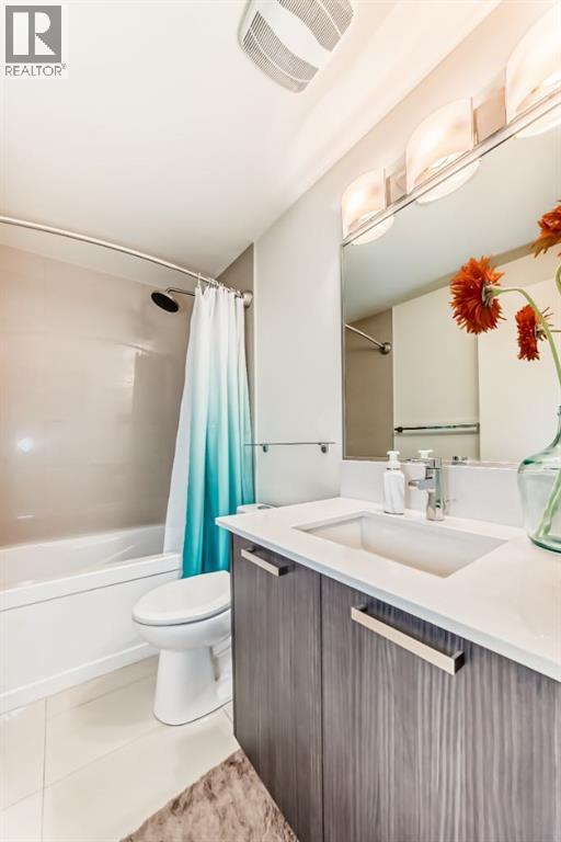 #303 1029 15 Avenue SW - 15