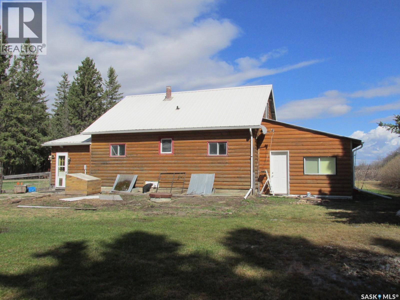 Choiceland acreage - 11