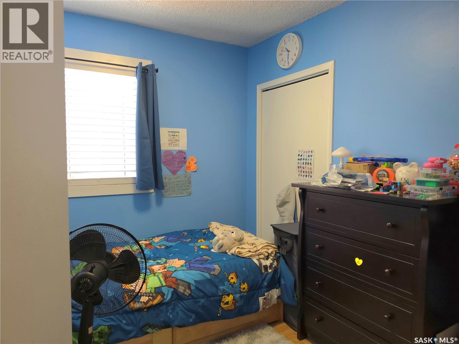 #9 605 Wilson CRESCENT - 20
