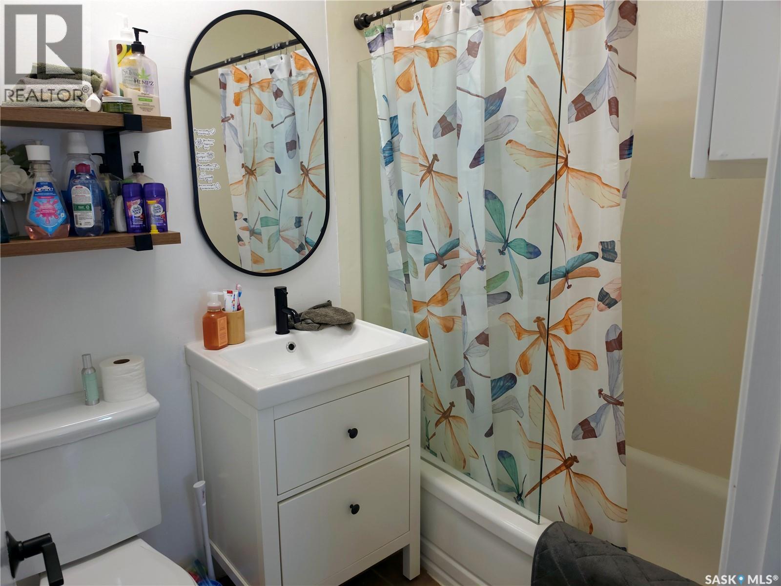 #9 605 Wilson CRESCENT - 21