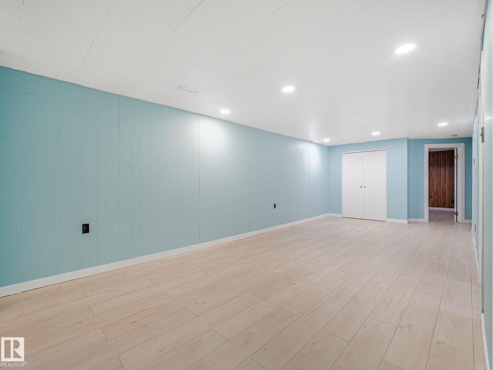 9315 151 AV NW - 47