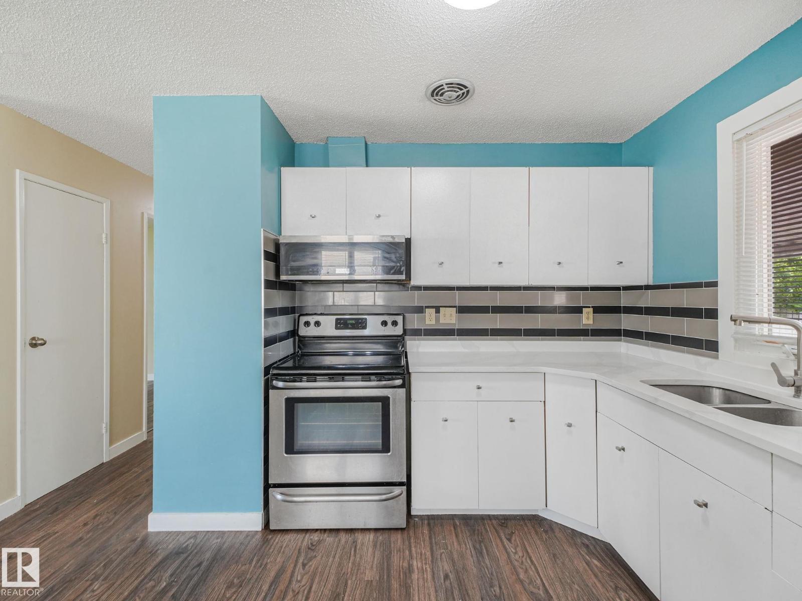 9315 151 AV NW - 33
