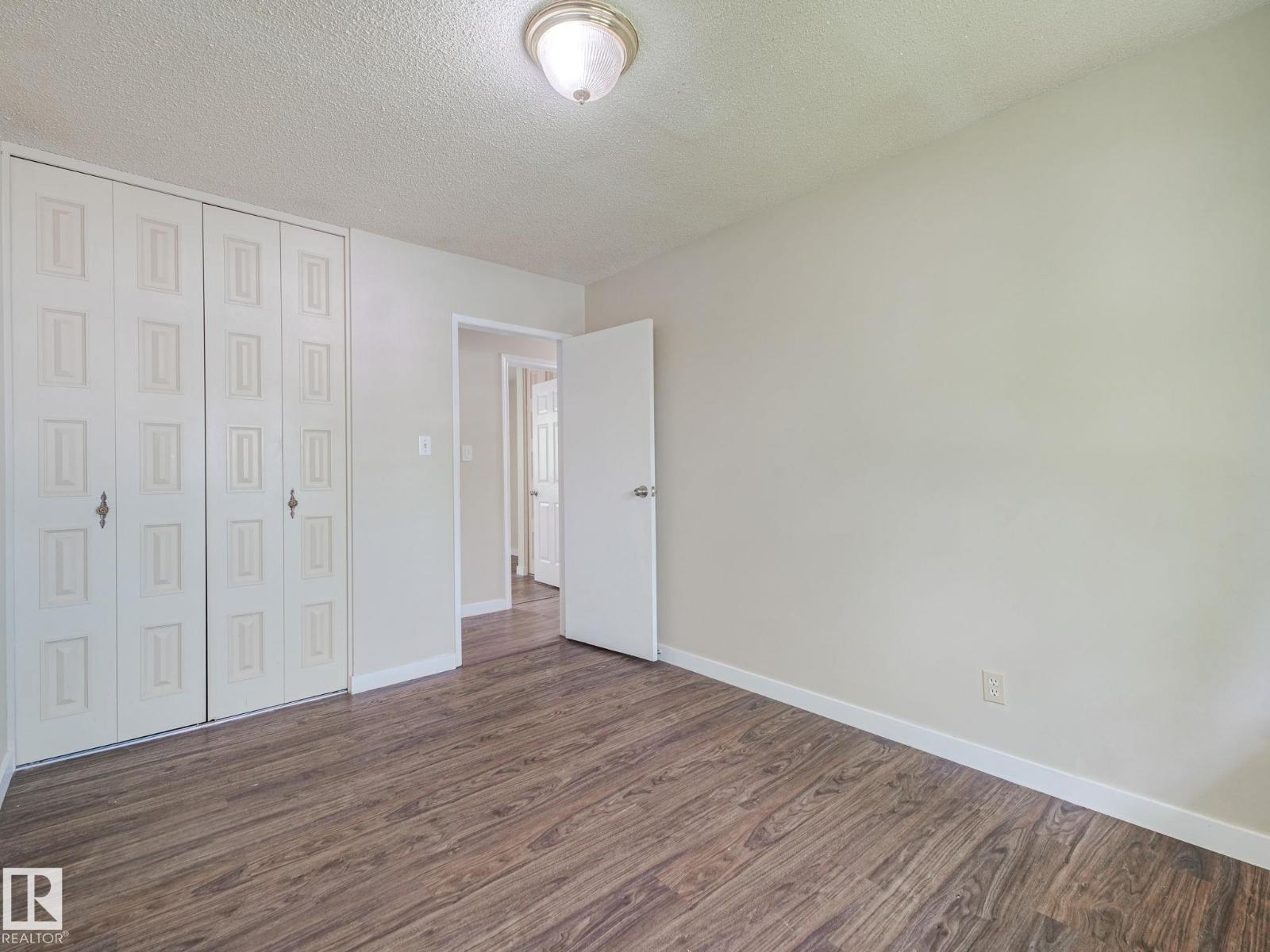 9315 151 AV NW - 42