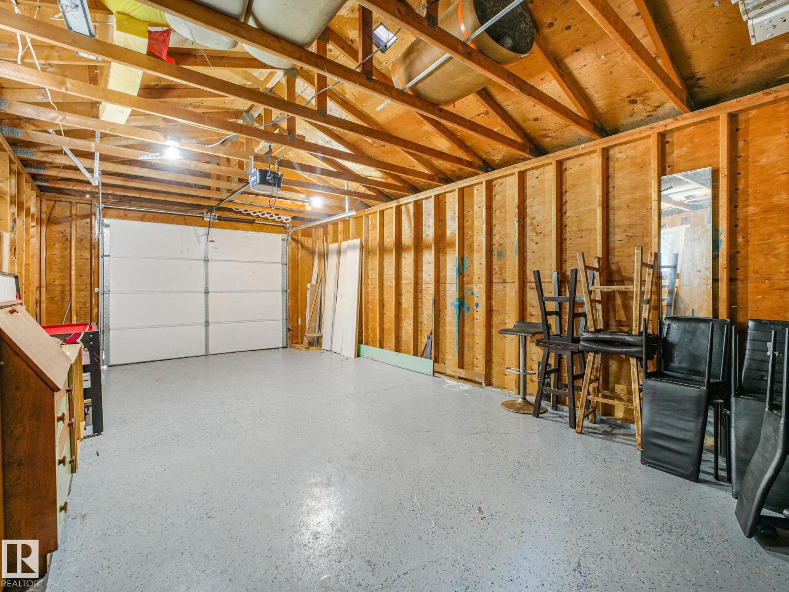 9315 151 AV NW - 63