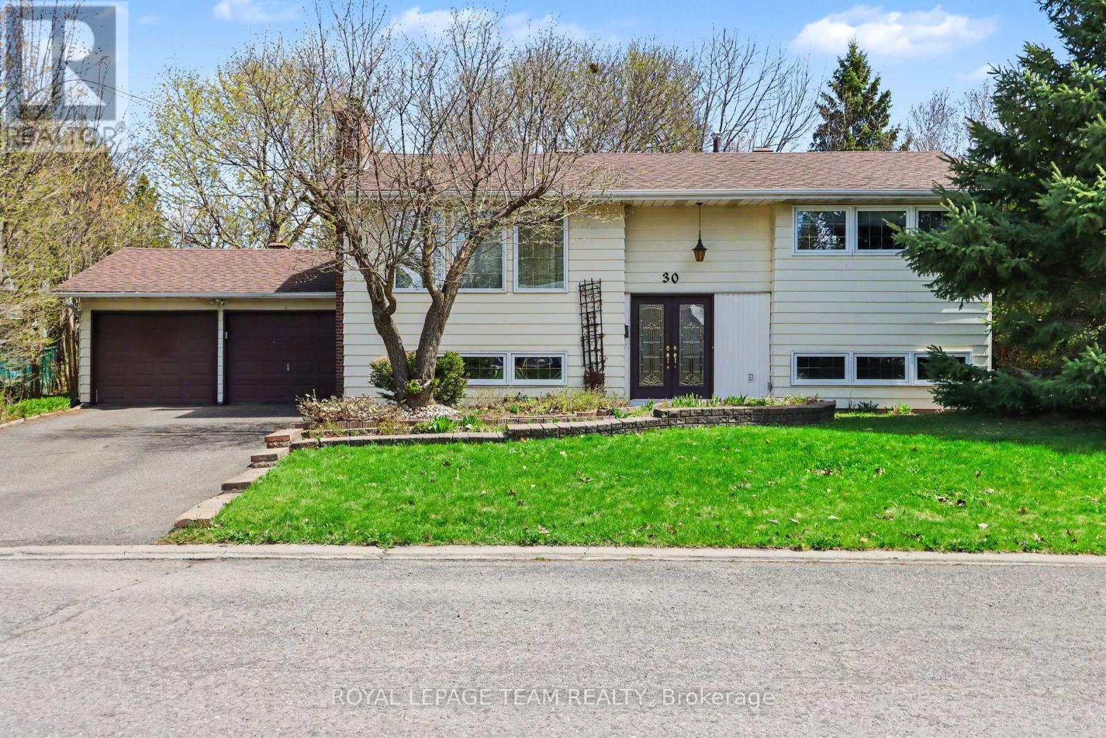 30 JUNIPER COURT - 2