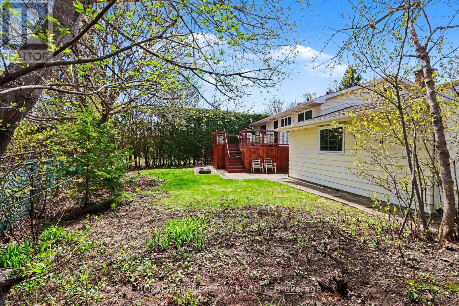 30 JUNIPER COURT - 23