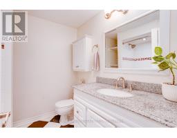 82 Fair Oaks Crescent, Ottawa, ON K2G4W3 Photo 32