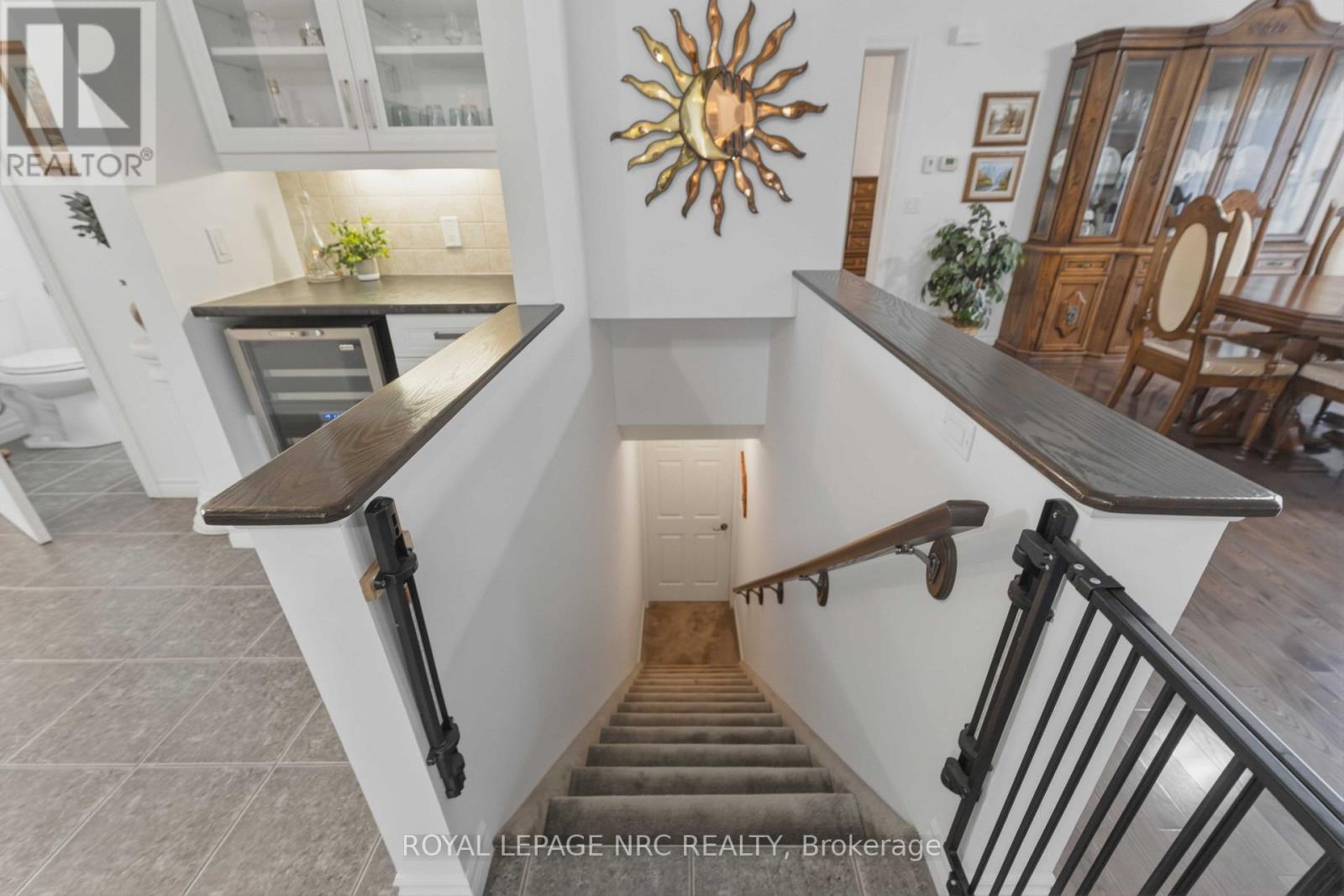 3905 RAINBOW LANE - 12