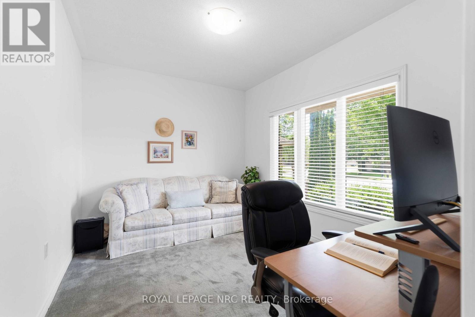 3905 RAINBOW LANE - 25