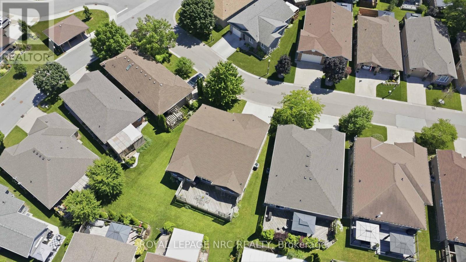 3905 RAINBOW LANE - 33