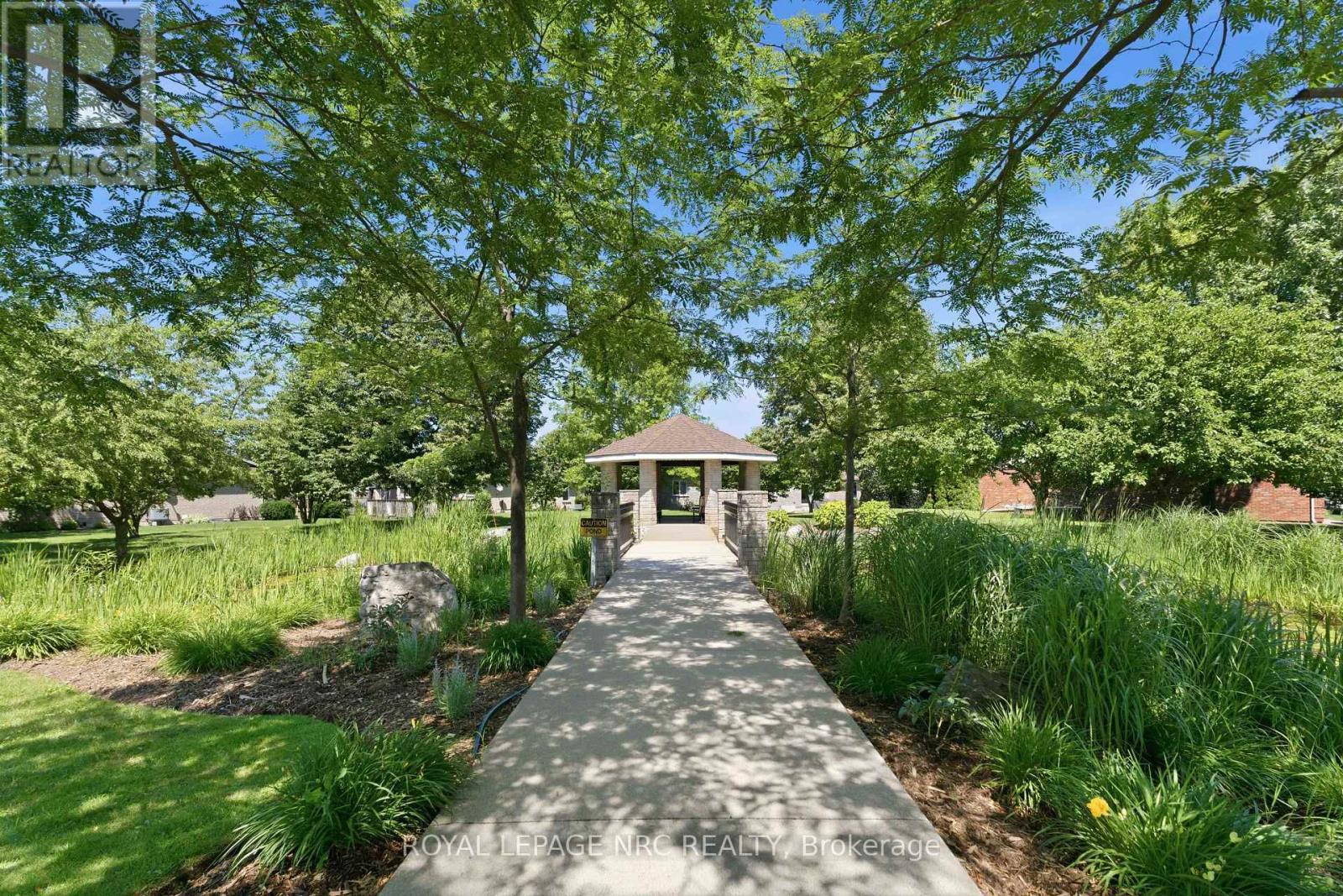 3905 RAINBOW LANE - 39