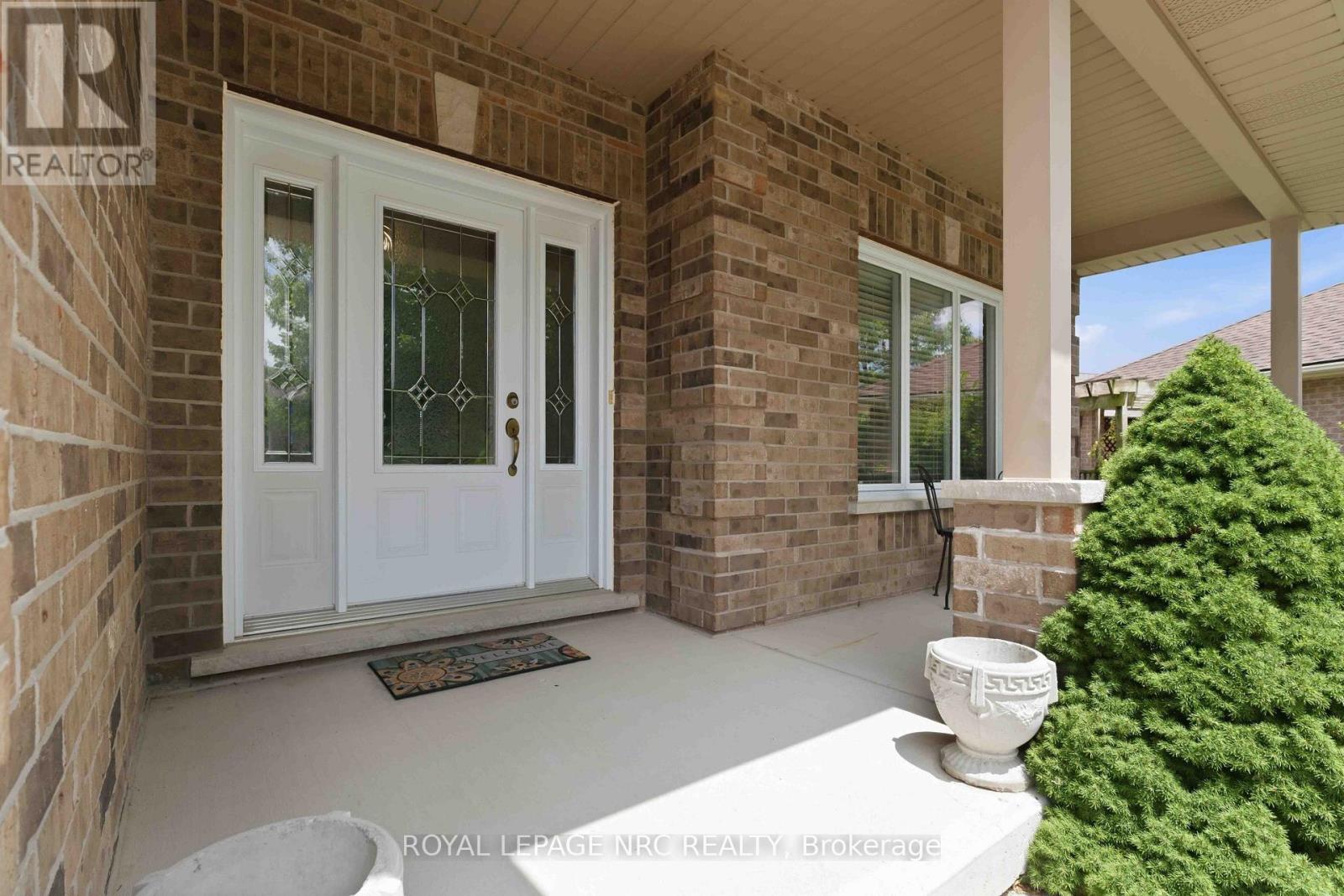 3905 RAINBOW LANE - 4