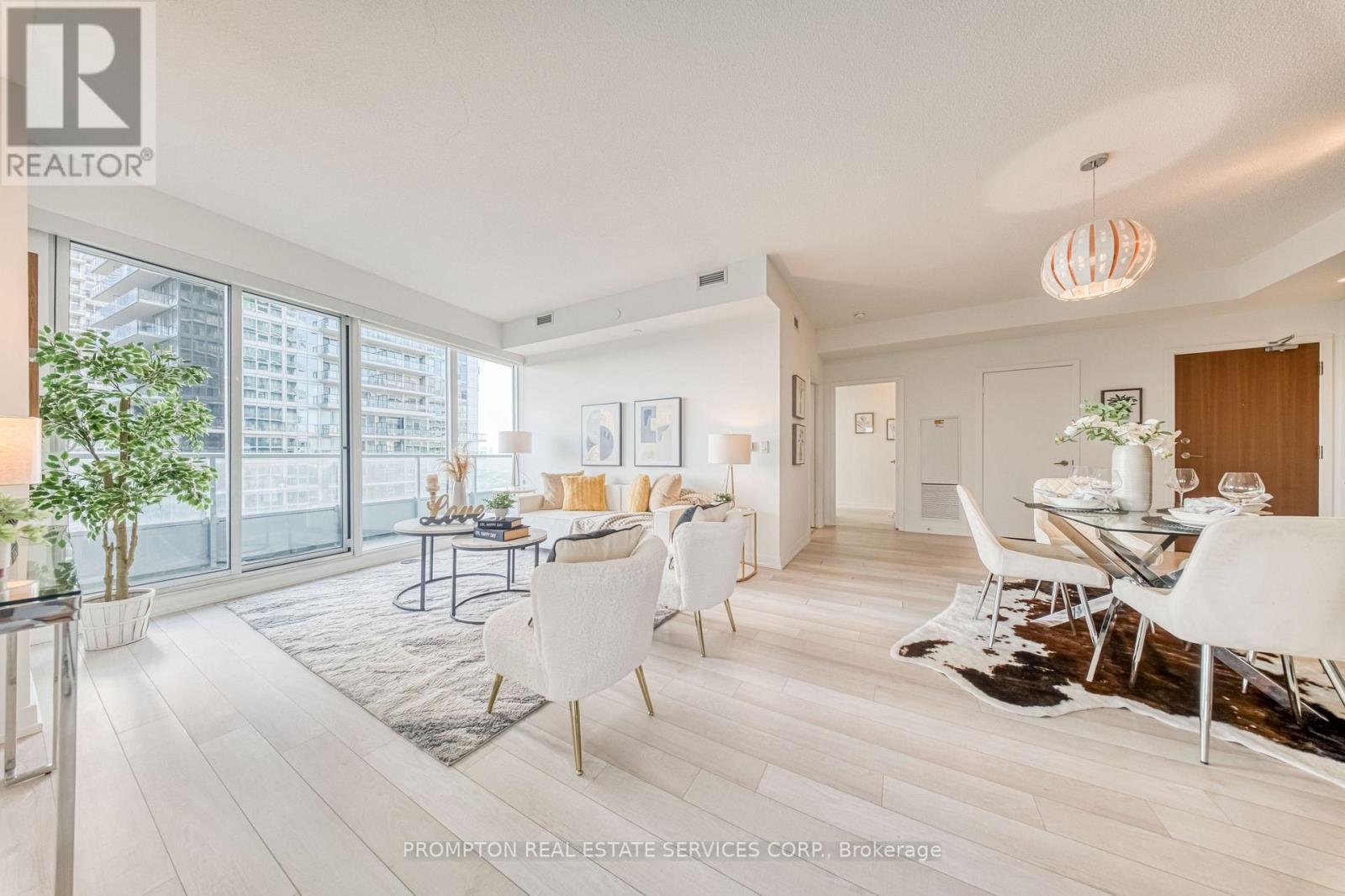 #2511 115 MCMAHON DRIVE - 1