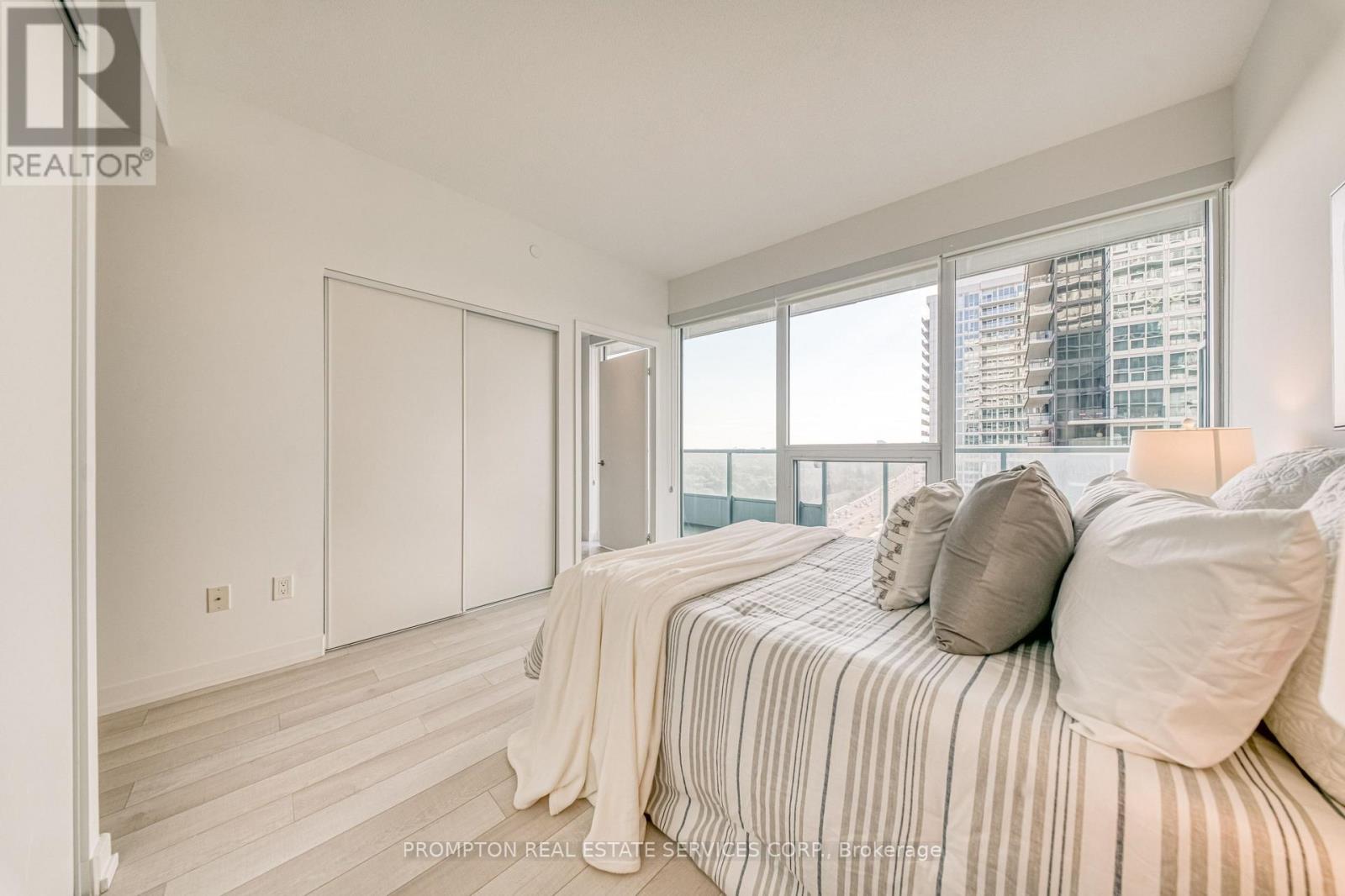 #2511 115 MCMAHON DRIVE - 16
