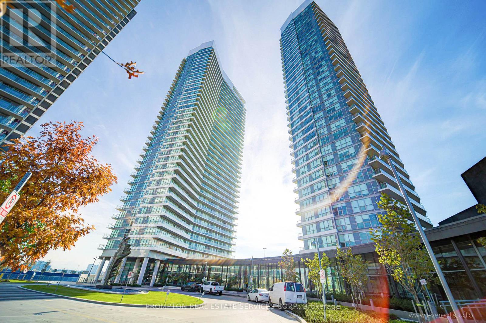 #2511 115 MCMAHON DRIVE - 30