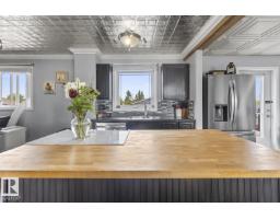 1802 12 St, Cold Lake, AB T9M1L8 Photo 9