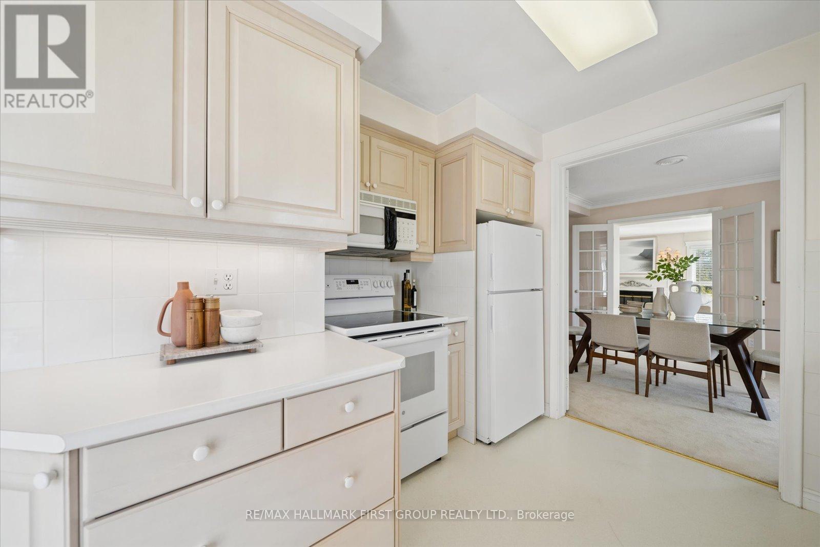 525 MYRTLE ROAD W - 13