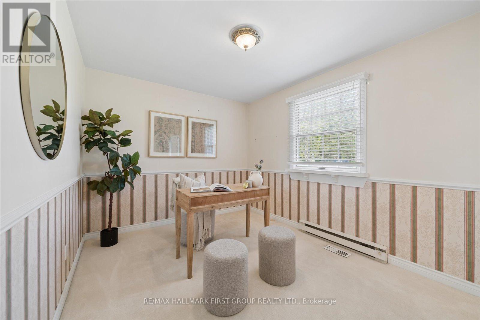 525 MYRTLE ROAD W - 23