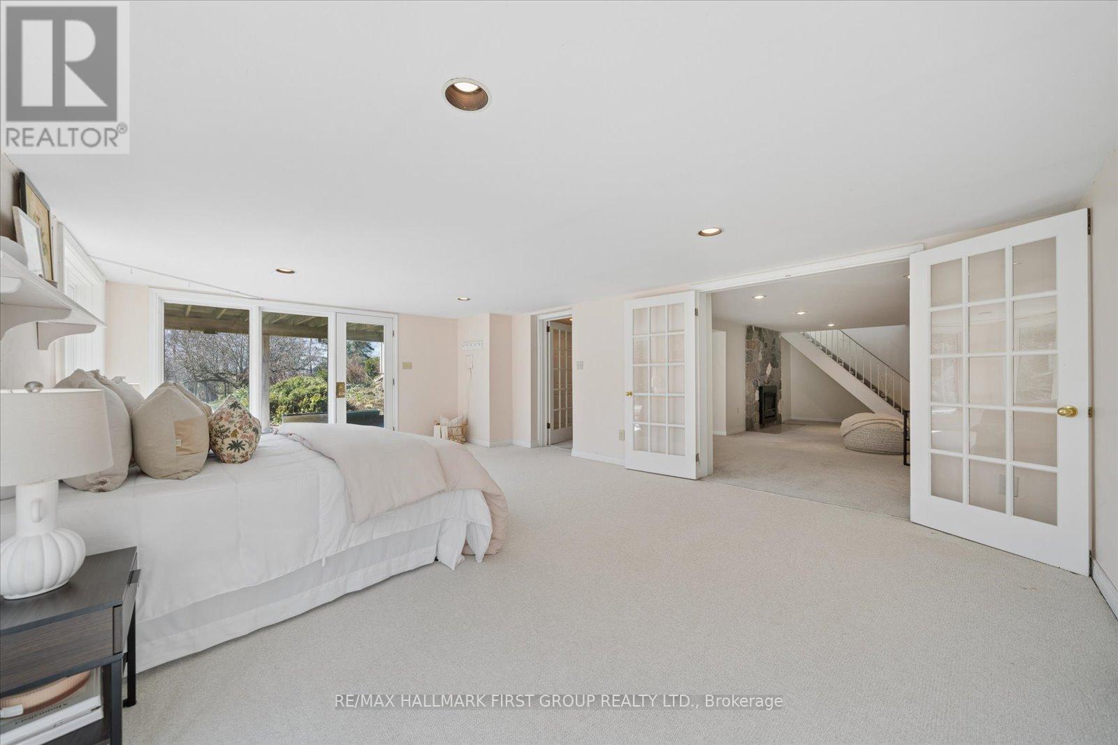 525 MYRTLE ROAD W - 35