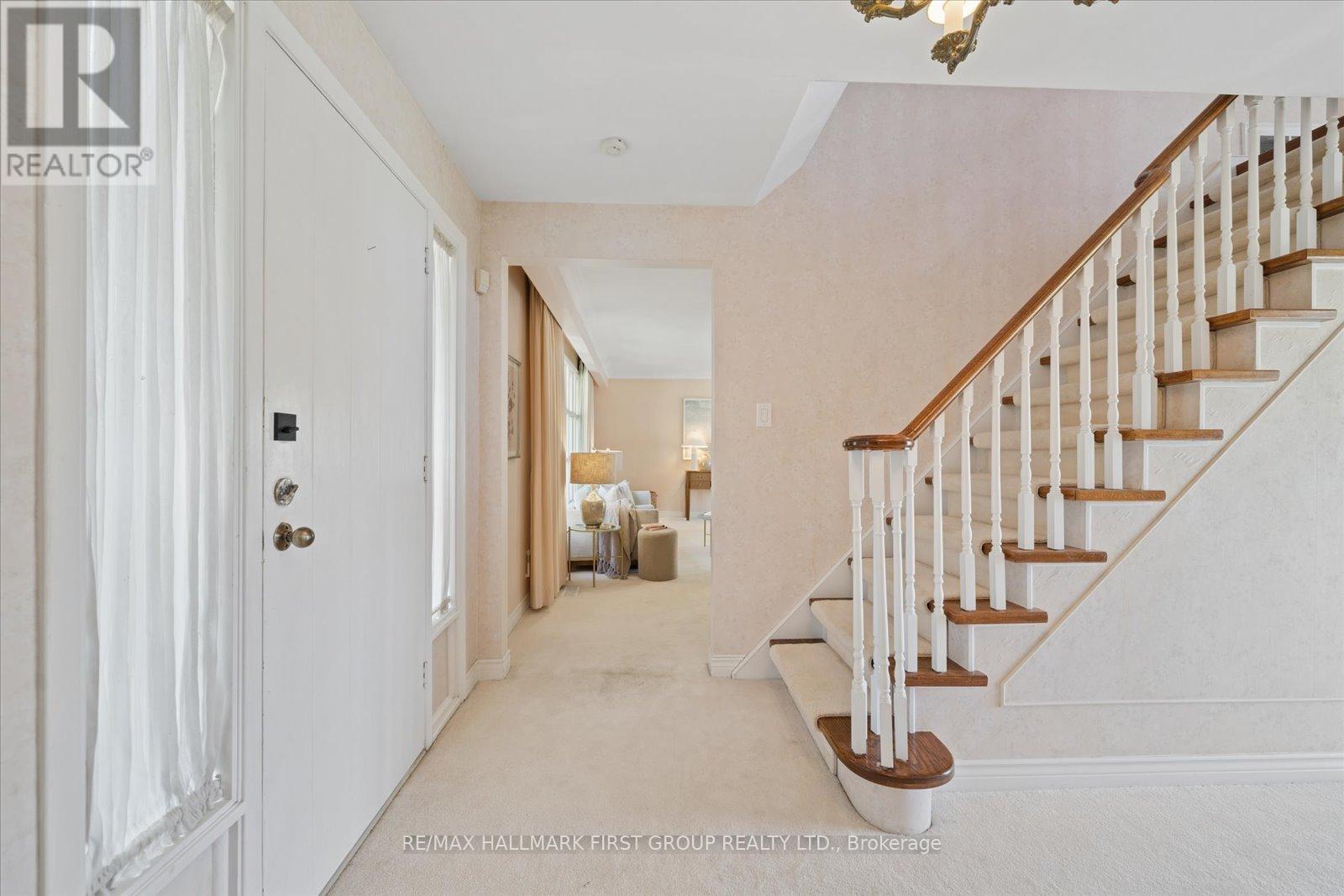 525 MYRTLE ROAD W - 4