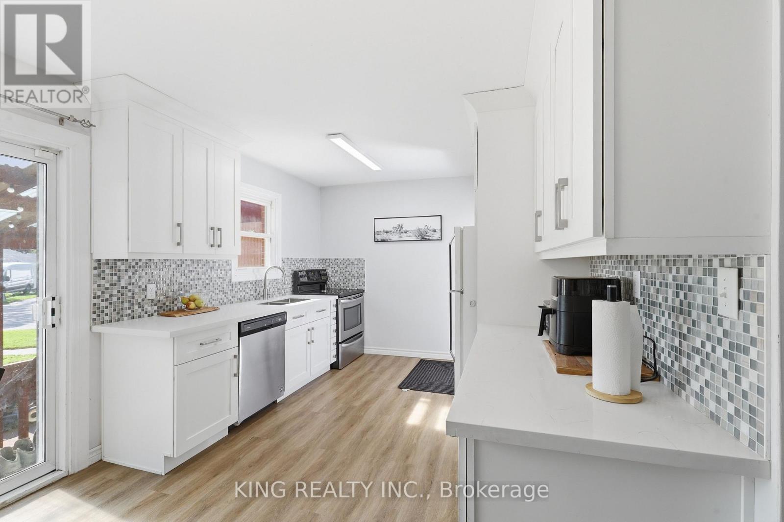 920 CONCESSION ROAD - 13