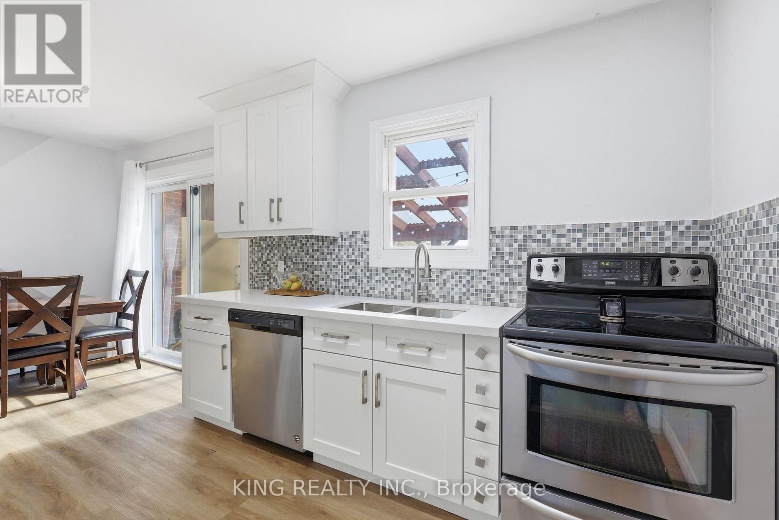 920 CONCESSION ROAD - 15