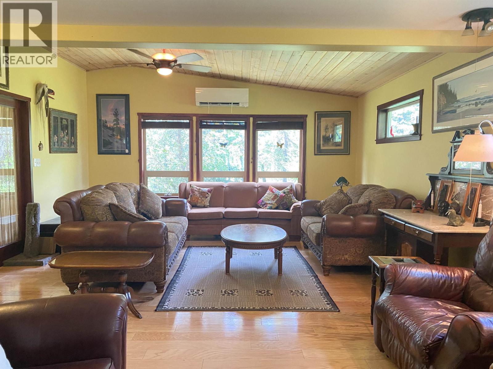 6681 BARNETT ROAD - 11