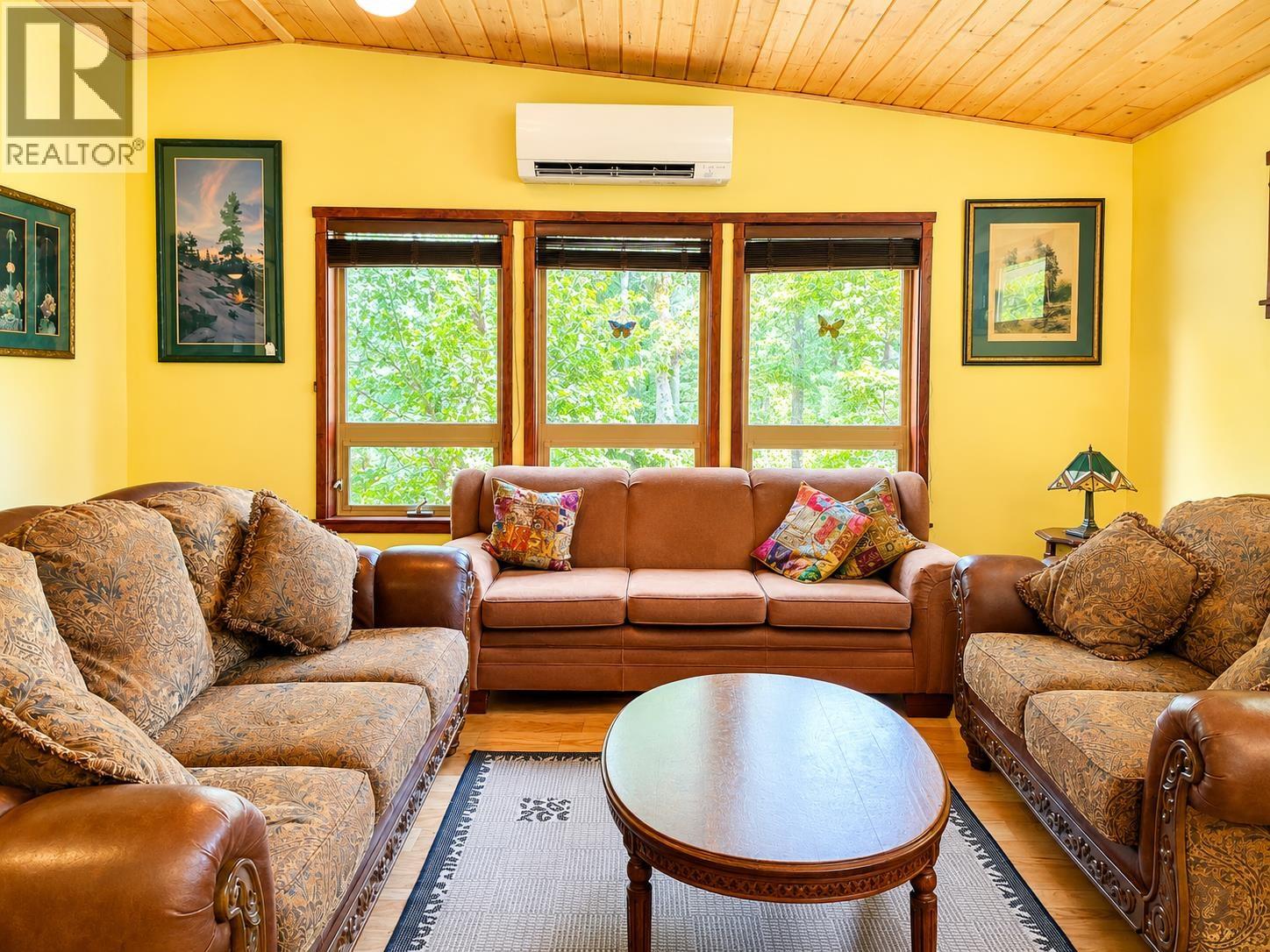 6681 BARNETT ROAD - 12