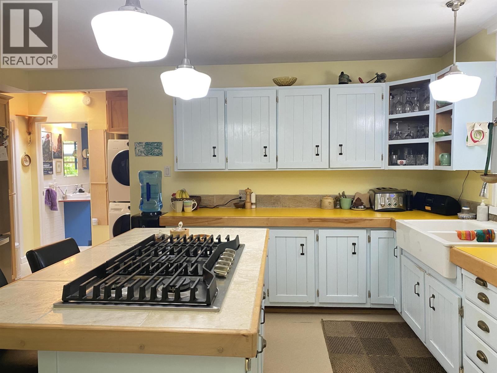 6681 BARNETT ROAD - 6