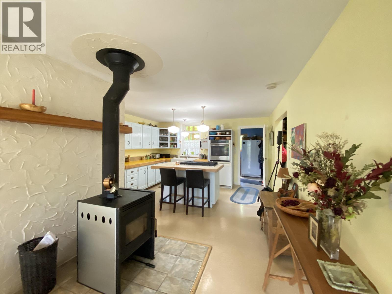 6681 BARNETT ROAD - 9